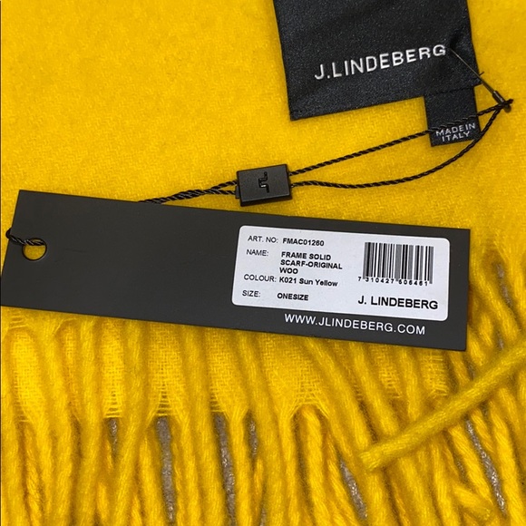 J.lindeberg wool scarf - Picture 3 of 5